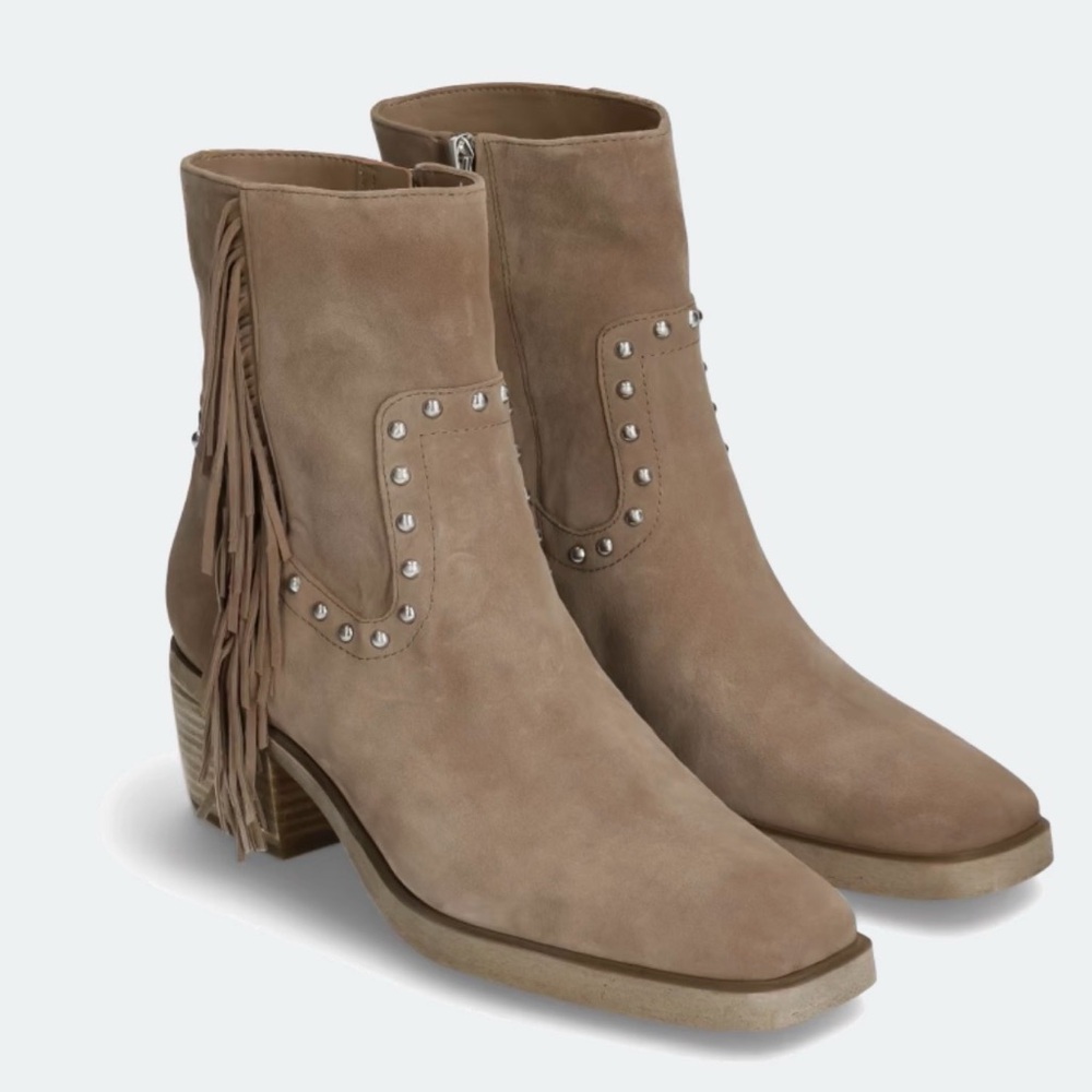 NWOT Sam Edelman Bernie Fringe Bootie